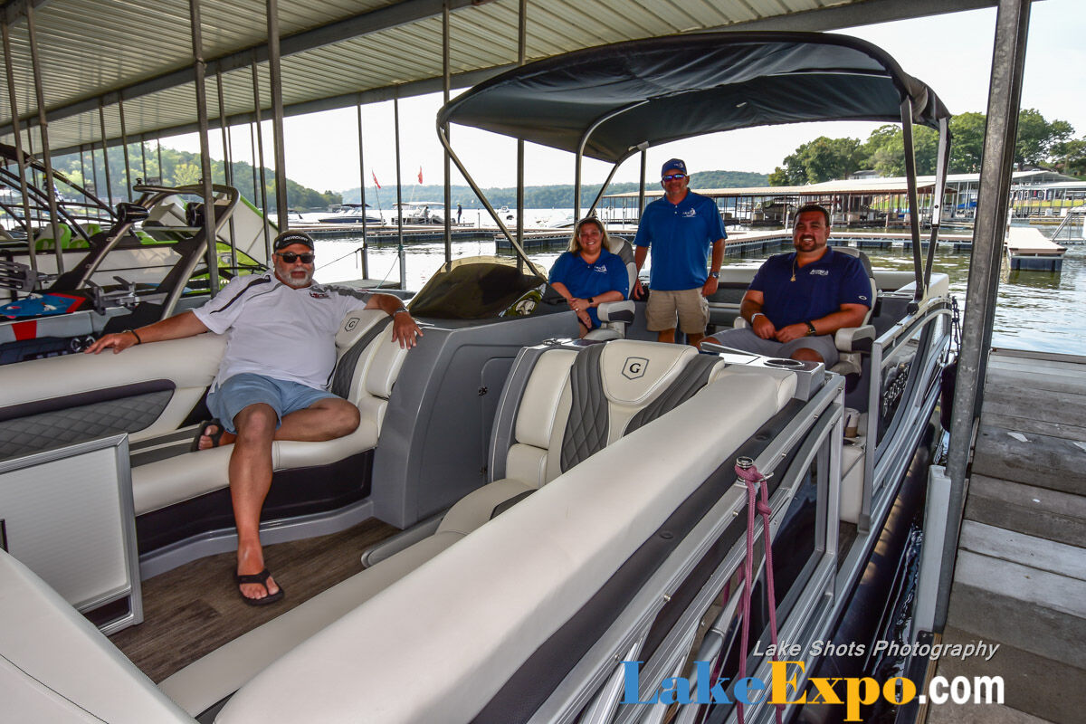 Fall In Water Boat Show-045.jpg